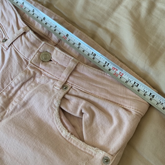 Light Pink distressed Jeans - Picture 9 of 15